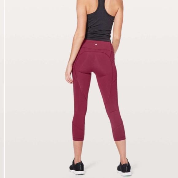 🍋Lululemon All The Right Places Crop🍋 - Picture 2 of 6